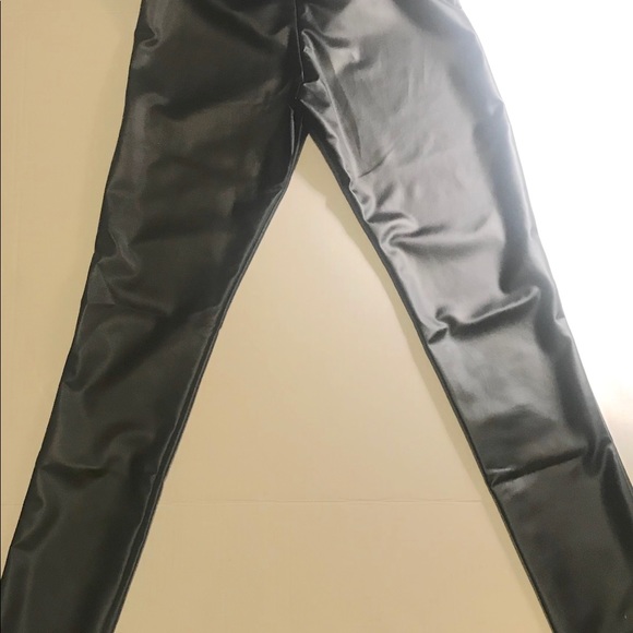 Faux Leather Leggings****LARGE= Size 8-10 - Picture 4 of 8